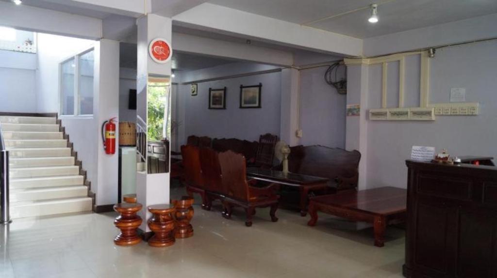 Phou Ang Kham 2 Hotel Vang Vieng Exterior foto