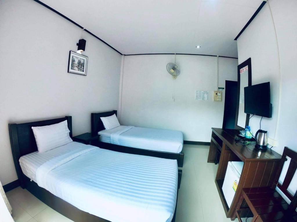 Phou Ang Kham 2 Hotel Vang Vieng Exterior foto